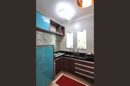 Casa à venda com 220m², 2 quartos e 6 vagasCozinha