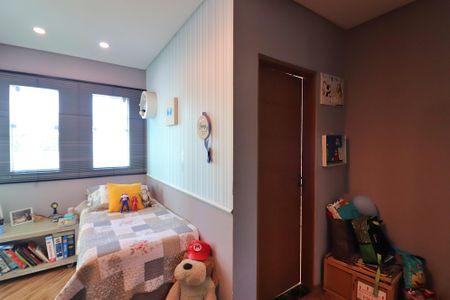 Casa à venda com 220m², 2 quartos e 6 vagasSuíte 2