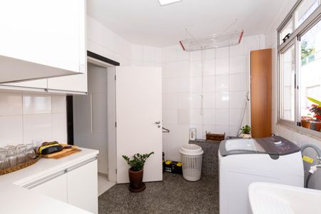 Apartamento à venda com 200m², 4 quartos e 2 vagasÁrea de Serviço