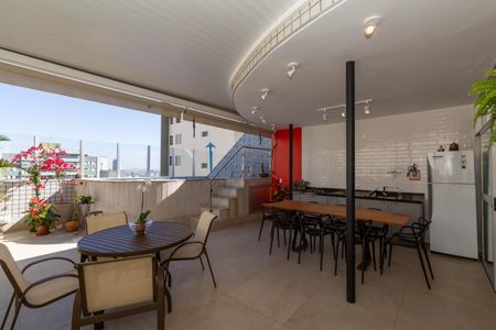 Apartamento à venda com 200m², 4 quartos e 2 vagasCobertura