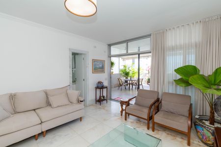 Apartamento à venda com 200m², 4 quartos e 2 vagasSala