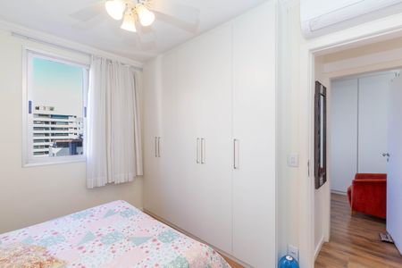 Apartamento à venda com 200m², 4 quartos e 2 vagasQuarto 4