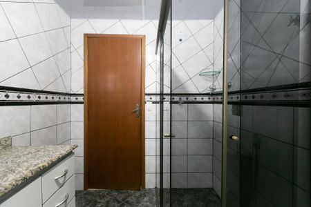 Casa para alugar com 300m², 3 quartos e 2 vagas Casa para alugar com 300m², 3 quartos e 2 vagasBanheiro 2