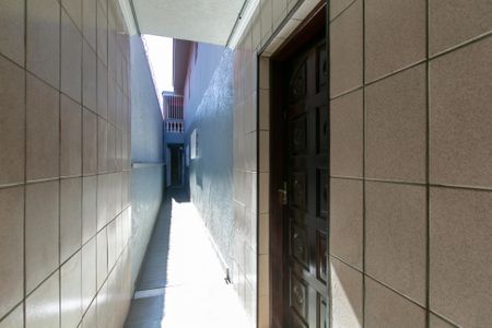 Casa para alugar com 300m², 3 quartos e 2 vagas Casa para alugar com 300m², 3 quartos e 2 vagasCorredor - Entrada