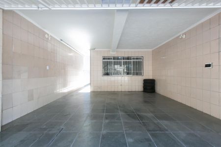 Casa para alugar com 300m², 3 quartos e 2 vagas Casa para alugar com 300m², 3 quartos e 2 vagasGaragem