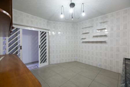 Casa para alugar com 300m², 3 quartos e 2 vagas Casa para alugar com 300m², 3 quartos e 2 vagasCozinha