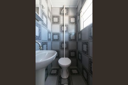 Casa para alugar com 300m², 3 quartos e 2 vagas Casa para alugar com 300m², 3 quartos e 2 vagasBanheiro 3