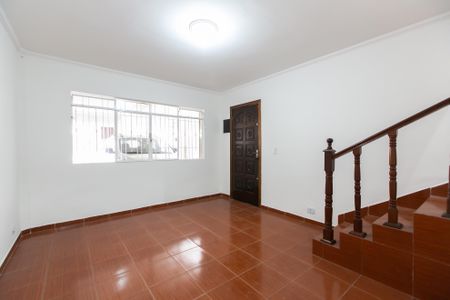 Casa para alugar com 300m², 3 quartos e 2 vagas Casa para alugar com 300m², 3 quartos e 2 vagasSala