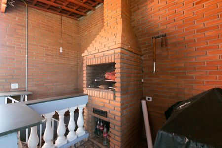 Casa para alugar com 300m², 3 quartos e 2 vagas Casa para alugar com 300m², 3 quartos e 2 vagasÁrea comum  - Churrasqueira