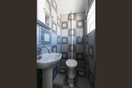 Casa para alugar com 300m², 3 quartos e 2 vagas Casa para alugar com 300m², 3 quartos e 2 vagasBanheiro 3