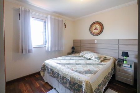 Apartamento à venda com 85m², 3 quartos e 2 vagas Apartamento à venda com 85m², 3 quartos e 2 vagasSuíte