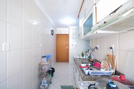Apartamento à venda com 85m², 3 quartos e 2 vagas Apartamento à venda com 85m², 3 quartos e 2 vagasCozinha