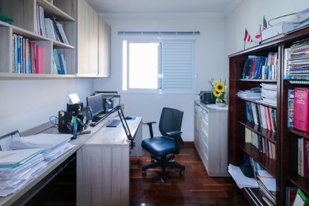 Apartamento à venda com 85m², 3 quartos e 2 vagas Apartamento à venda com 85m², 3 quartos e 2 vagasQuarto 2