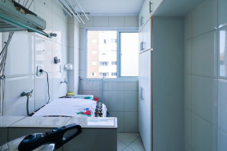 Apartamento à venda com 85m², 3 quartos e 2 vagas Apartamento à venda com 85m², 3 quartos e 2 vagasÁrea de Serviço