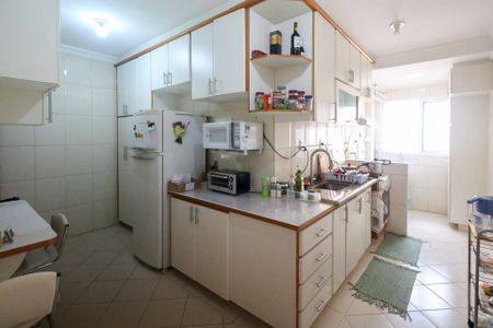 Apartamento à venda com 85m², 3 quartos e 2 vagas Apartamento à venda com 85m², 3 quartos e 2 vagasCozinha
