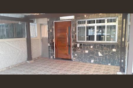 Casa à venda com 150m², 2 quartos e 2 vagas