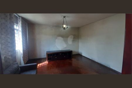 Casa à venda com 150m², 3 quartos e 3 vagas