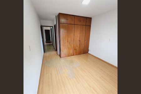 Casa à venda com 152m², 3 quartos e 2 vagas