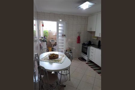 Casa à venda com 95m², 2 quartos e 1 vaga
