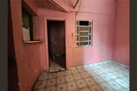 Casa à venda com 180m², 3 quartos e 3 vagas