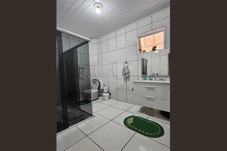 Casa à venda com 180m², 3 quartos e 3 vagas