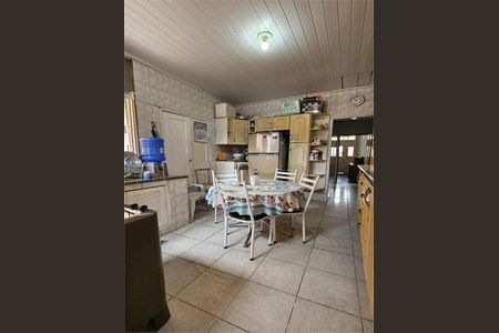Casa à venda com 180m², 3 quartos e 3 vagas