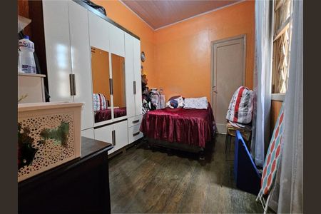 Casa à venda com 180m², 3 quartos e 3 vagas