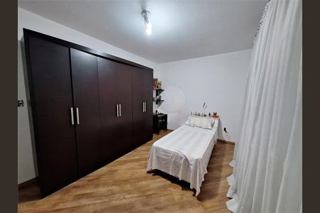 Casa à venda com 142m², 3 quartos e 3 vagas