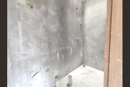 Casa à venda com 70m², 2 quartos e 2 vagas