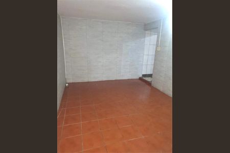 Casa à venda com 188m², 3 quartos e sem vaga