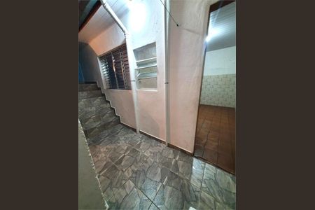 Casa à venda com 188m², 3 quartos e sem vaga