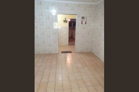 Casa à venda com 188m², 3 quartos e sem vaga