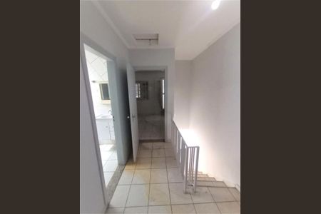 Casa à venda com 80m², 2 quartos e 1 vaga