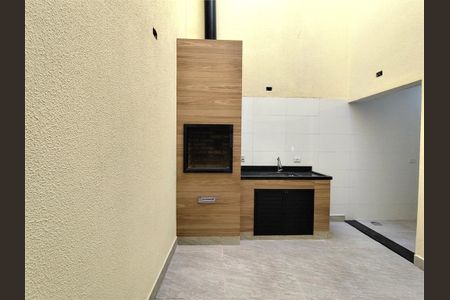 Casa à venda com 110m², 3 quartos e 2 vagas