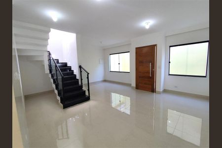 Casa à venda com 110m², 3 quartos e 2 vagas