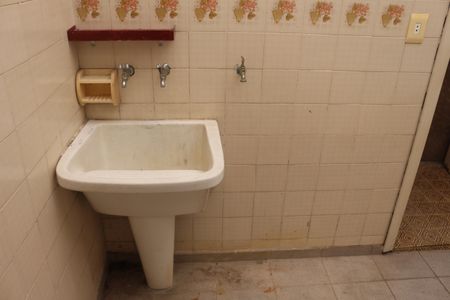 Casa à venda com 49m², 1 quarto e sem vagaÁrea de Serviço