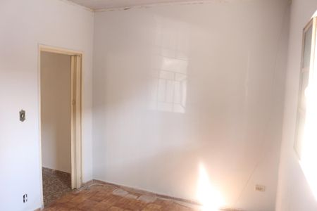 Casa à venda com 49m², 1 quarto e sem vagaQuarto