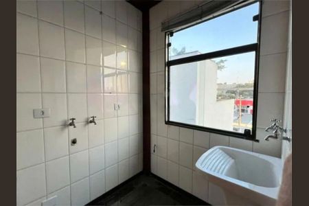 Casa à venda com 370m², 4 quartos e 10 vagas