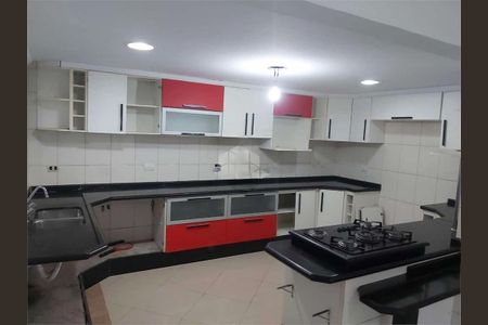 Casa à venda com 158m², 5 quartos e 10 vagas