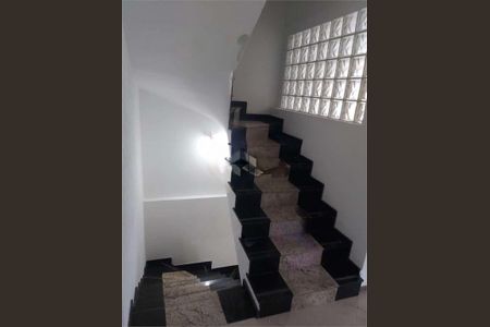 Casa à venda com 158m², 5 quartos e 10 vagas