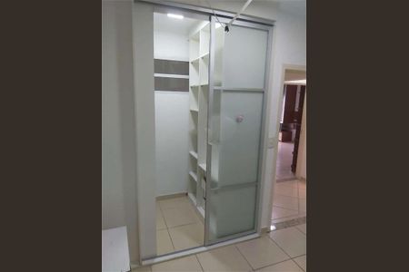 Casa à venda com 158m², 5 quartos e 10 vagas