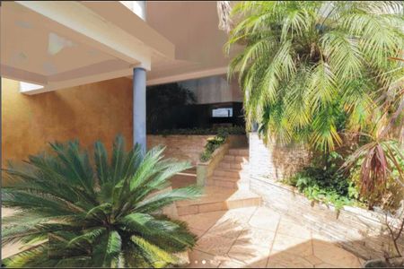 Casa à venda com 354m², 3 quartos e 4 vagas