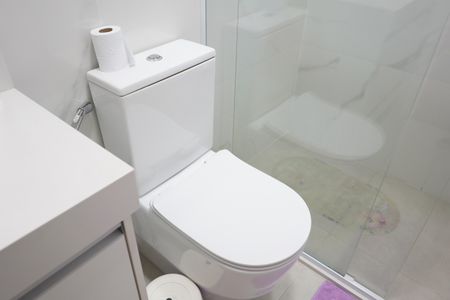 Casa à venda com 438m², 4 quartos e 6 vagasBanheiro da Suíte 3