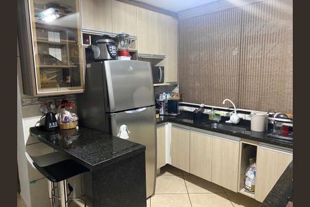 Casa à venda com 200m², 3 quartos e 2 vagas