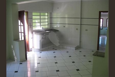 Casa à venda com 210m², 3 quartos e 2 vagas