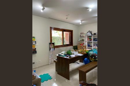 Casa à venda com 345m², 4 quartos e 4 vagas