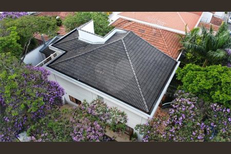 Casa à venda com 345m², 4 quartos e 4 vagas