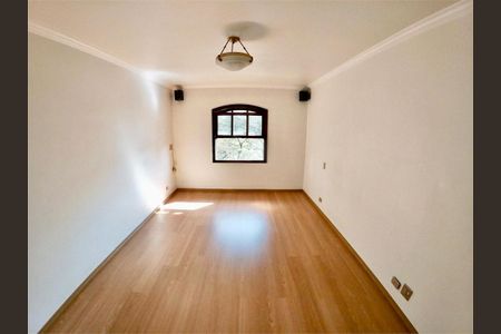 Casa à venda com 418m², 4 quartos e 6 vagas