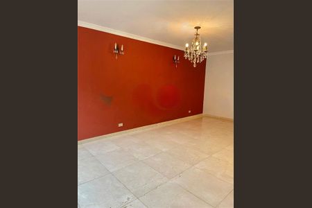 Casa à venda com 418m², 4 quartos e 6 vagas