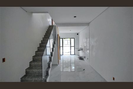Casa à venda com 103m², 3 quartos e 2 vagas